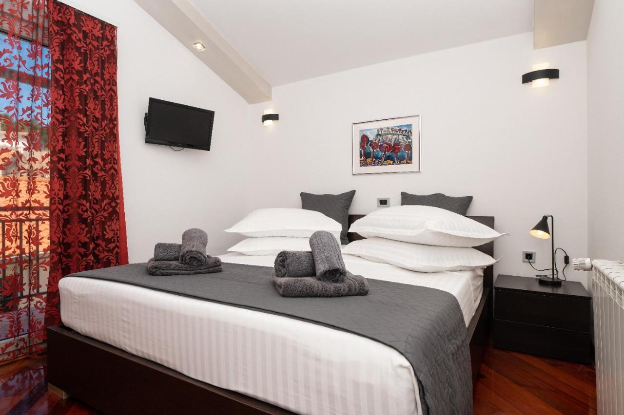Apartments Luka Toni Krvavica Zewnętrze zdjęcie