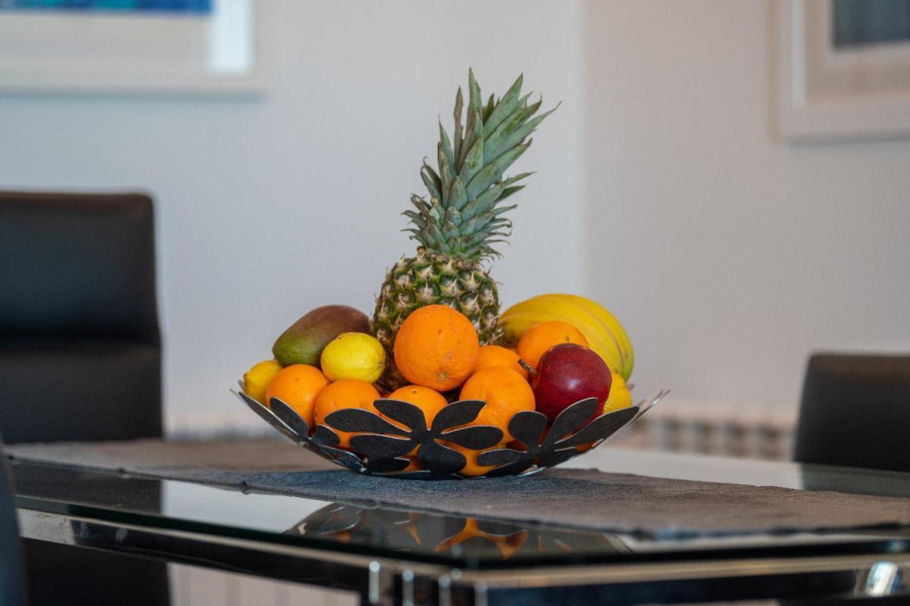 Apartments Luka Toni Krvavica Zewnętrze zdjęcie