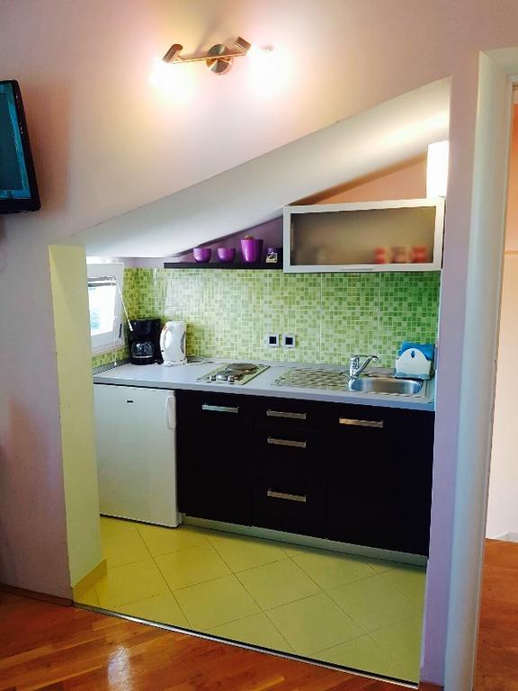 Apartments Luka Toni Krvavica Zewnętrze zdjęcie