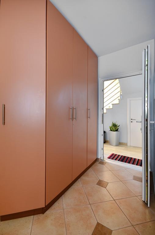 Apartments Luka Toni Krvavica Zewnętrze zdjęcie